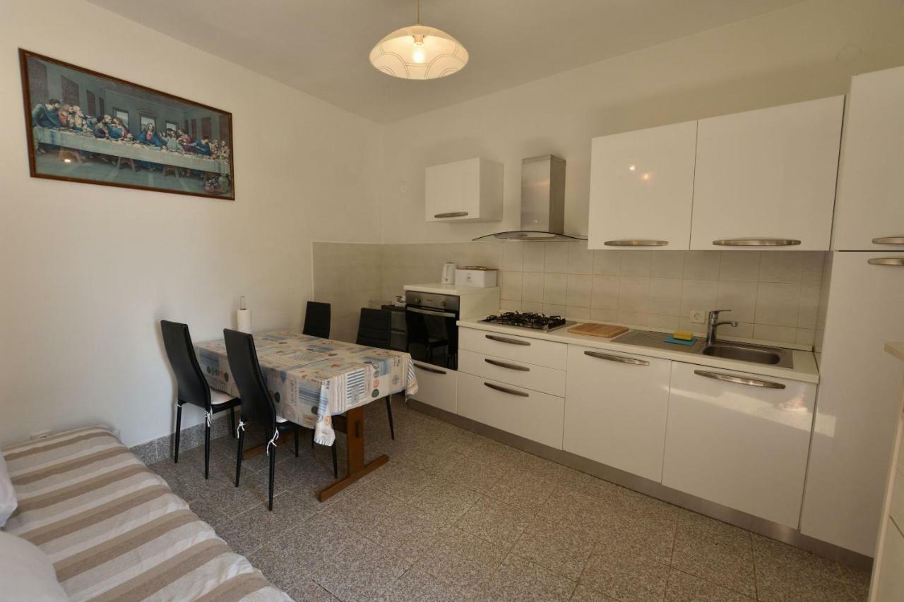 פרימוסטן Apartment Milka מראה חיצוני תמונה