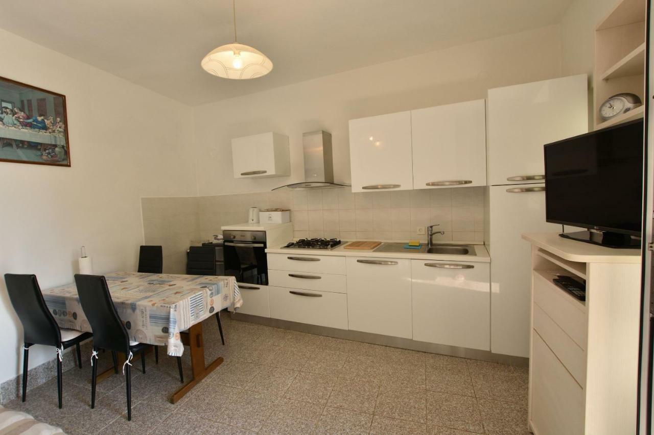 פרימוסטן Apartment Milka מראה חיצוני תמונה